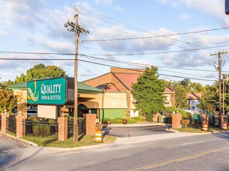 Quality Inn & Suites Coliseum Greensboro Eksteriør billede